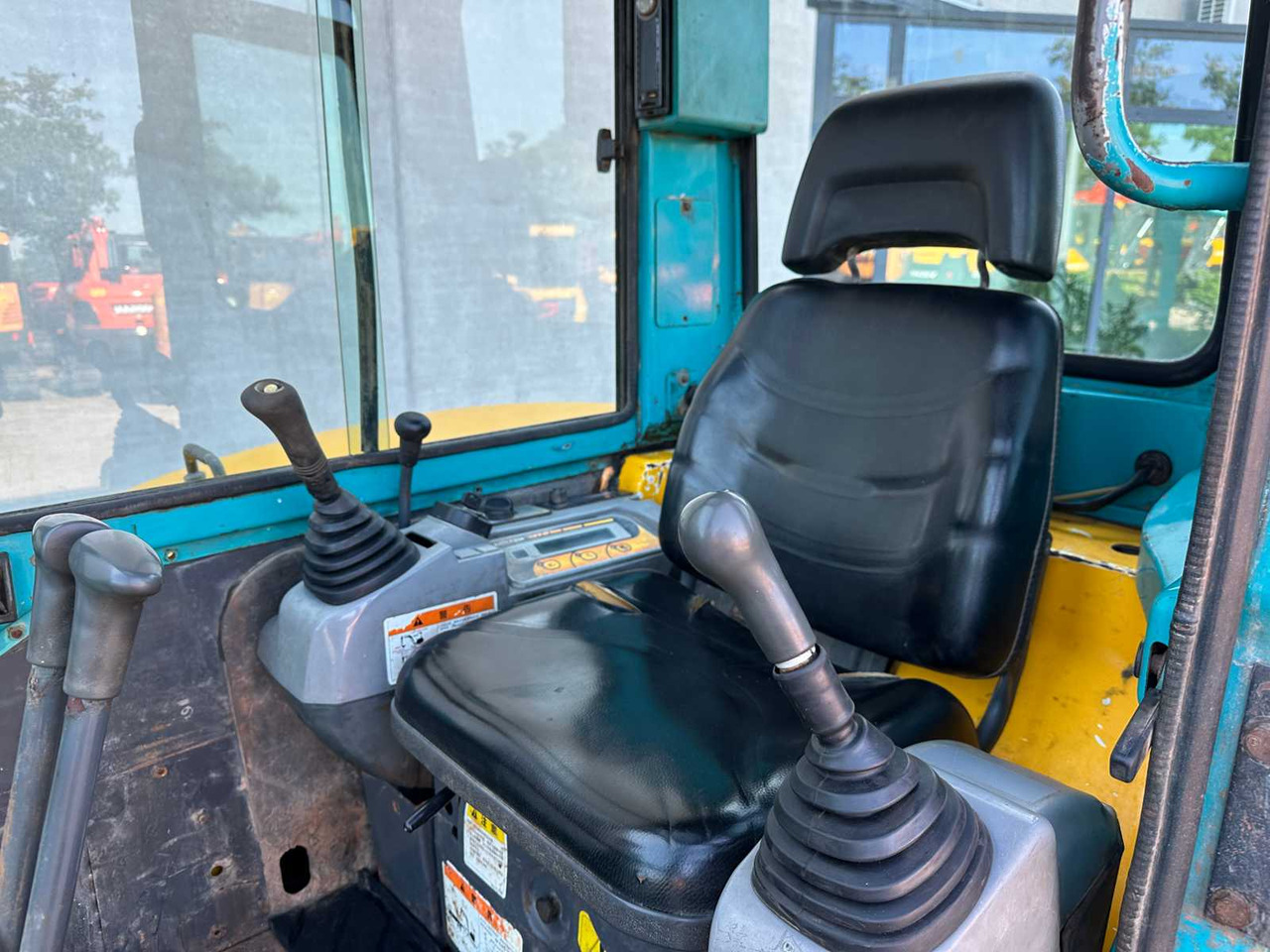 Rýpadlo KUBOTA - KX155-3 - MIDI EXCAVATOR: obrázok 30 Rýpadlo KUBOTA - KX155-3 - MIDI EXCAVATOR: obrázok 30