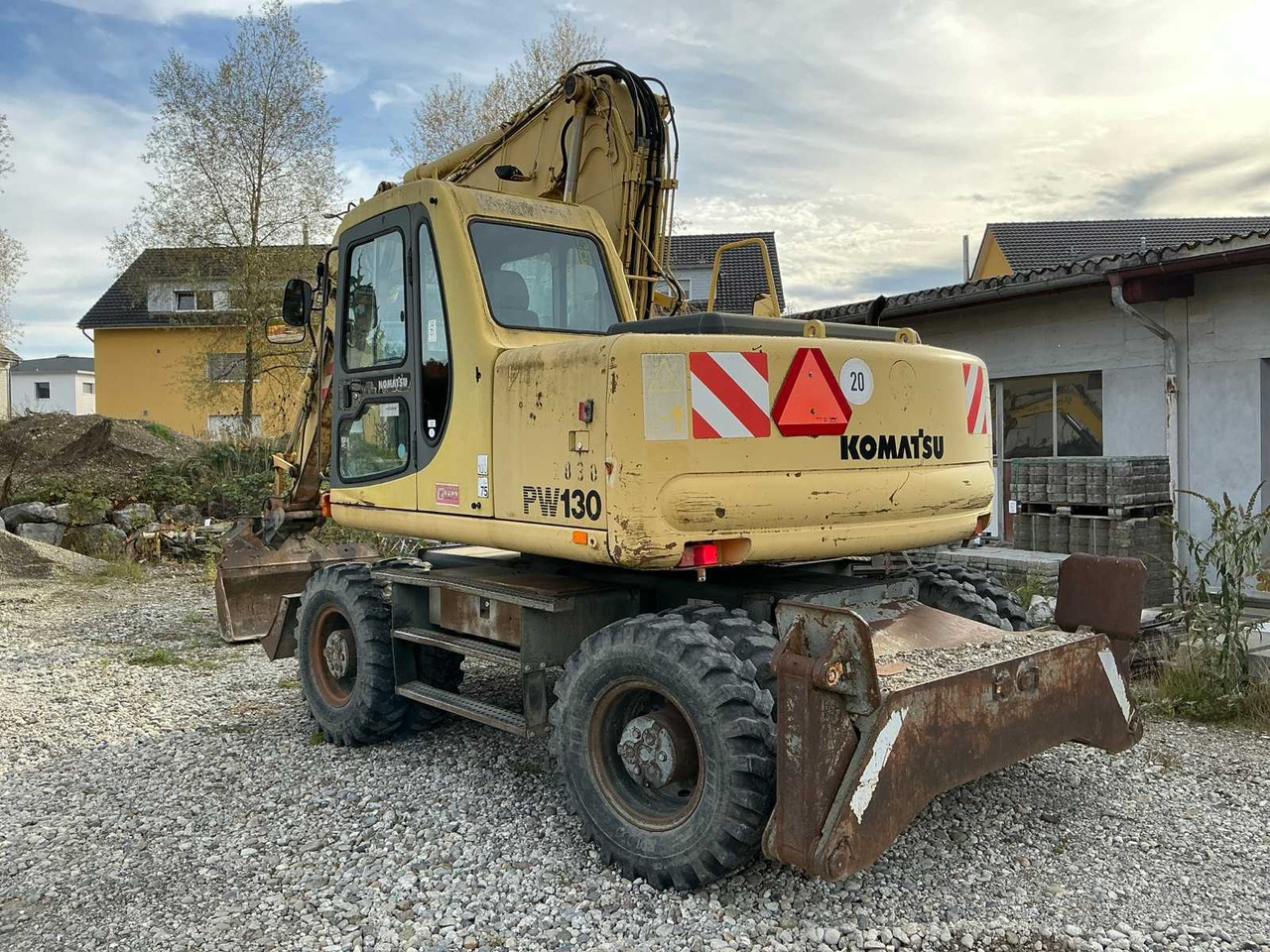 Komatsu 1995 KOMATSU PW 130 GK WHEEL EXCAVATOR - Kolesový nakladač: obrázok 3 Komatsu 1995 KOMATSU PW 130 GK WHEEL EXCAVATOR - Kolesový nakladač: obrázok 3