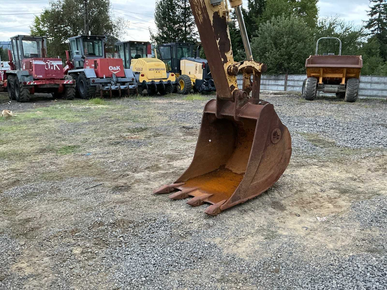 Kolesové rýpadlo Komatsu PW 130 -7K: obrázok 29