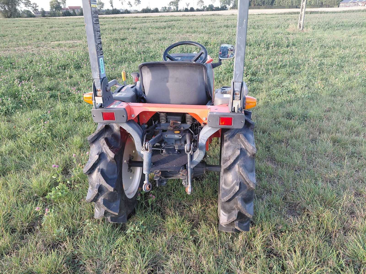 Kubota GB170 - Kompaktný traktor: obrázok 4 Kubota GB170 - Kompaktný traktor: obrázok 4