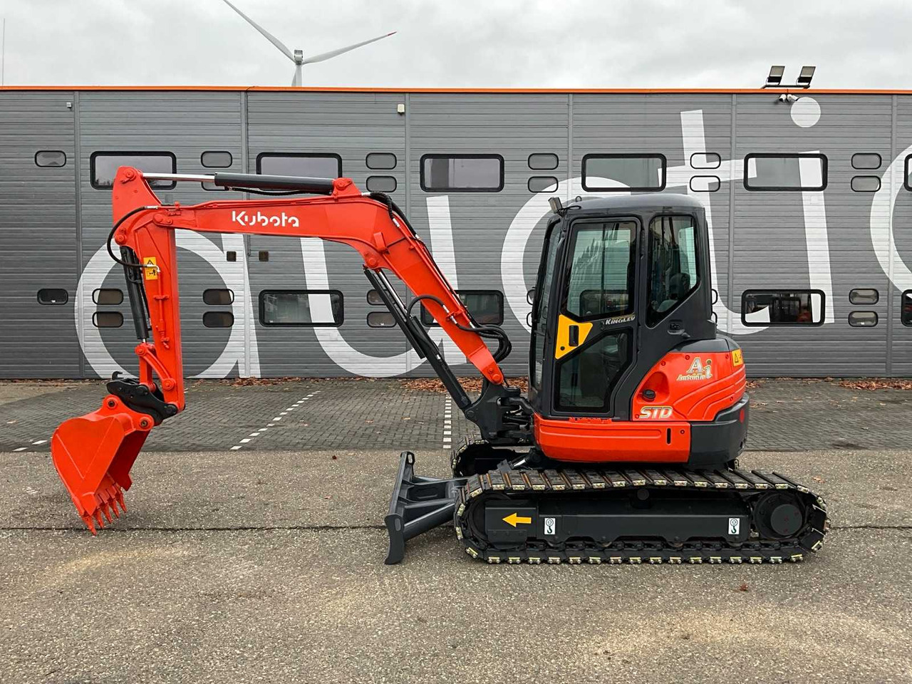 Kubota KX155-3SZ - Pásové rýpadlo: obrázok 2 Kubota KX155-3SZ - Pásové rýpadlo: obrázok 2