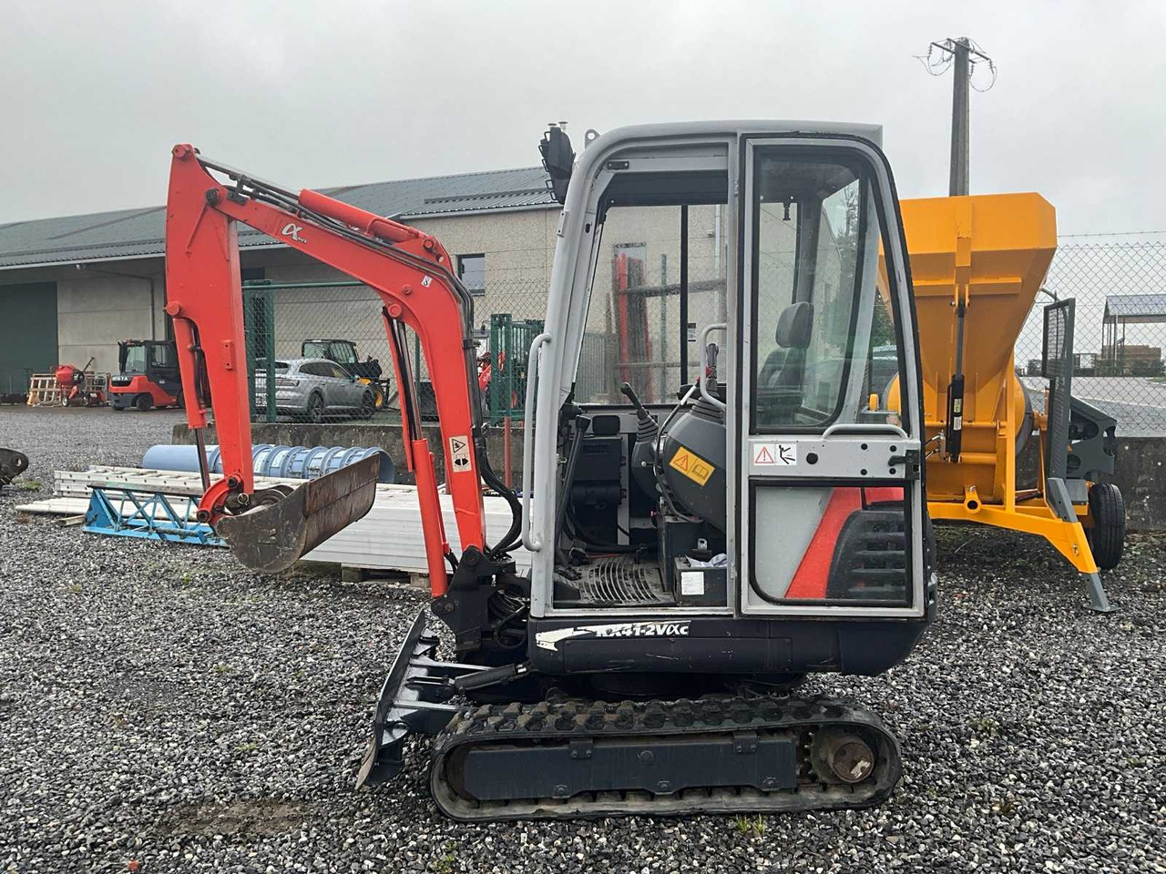 Kubota KX41-2VaC - Mini rýpadlo: obrázok 2 Kubota KX41-2VaC - Mini rýpadlo: obrázok 2