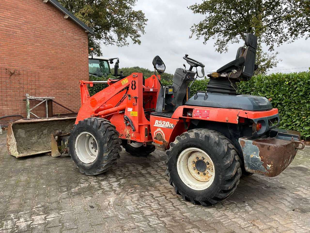 Kubota R520NH - Kolesový nakladač: obrázok 4 Kubota R520NH - Kolesový nakladač: obrázok 4