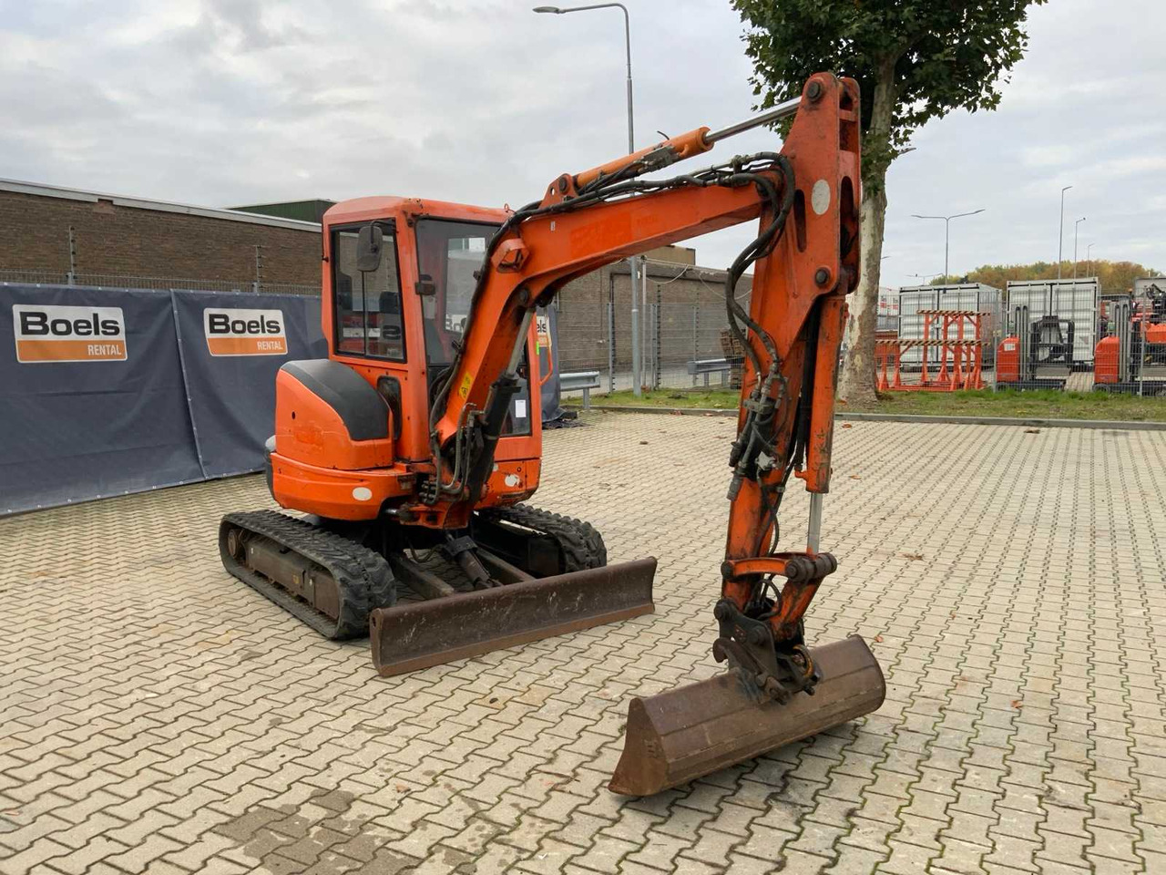 Kubota U35-3A3 - Mini rýpadlo: obrázok 3 Kubota U35-3A3 - Mini rýpadlo: obrázok 3