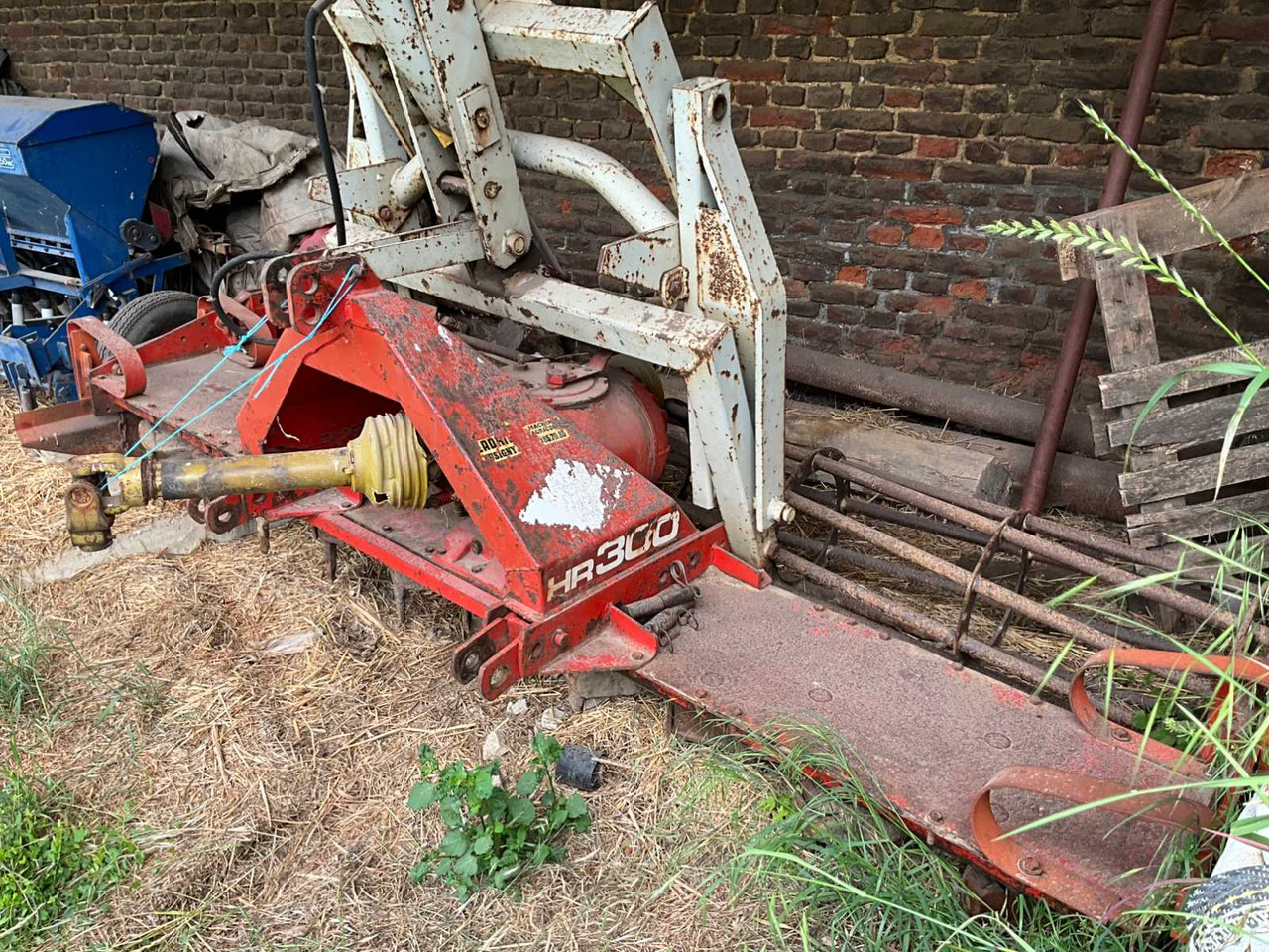 Kuhn HR300 - Rotačné brány: obrázok 1 Kuhn HR300 - Rotačné brány: obrázok 1