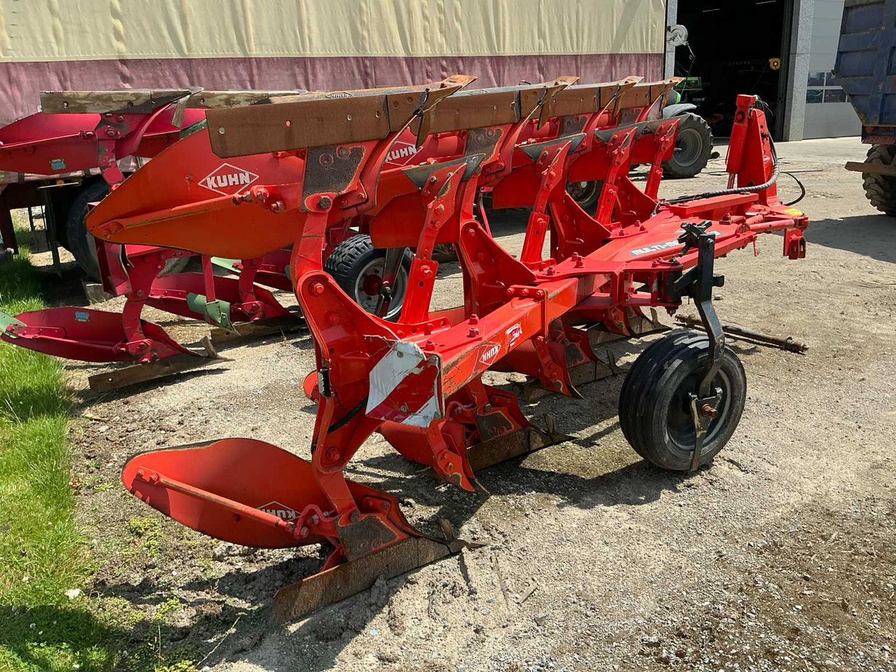 Kuhn Multimaster 123 - Pluh: obrázok 4 Kuhn Multimaster 123 - Pluh: obrázok 4