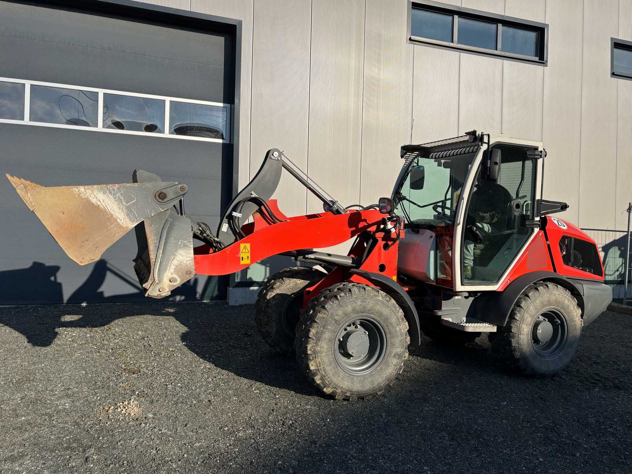 LIEBHERR L506C NUR 611H - WHEEL LOADER (2023) - Kolesový nakladač: obrázok 3 LIEBHERR L506C NUR 611H - WHEEL LOADER (2023) - Kolesový nakladač: obrázok 3