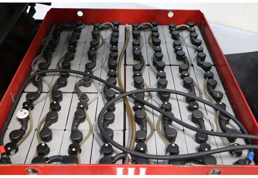 Vysokozdvižný vozík LINDE - 2017 - E30HL-01/600 - FORKLIFT, SIDESHIFT, FORK POSITIONER,: obrázok 6