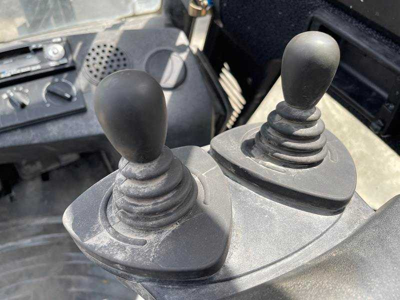 Vysokozdvižný vozík LINDE - H30D - FORKLIFT TRUCK - 2006: obrázok 14 Vysokozdvižný vozík LINDE - H30D - FORKLIFT TRUCK - 2006: obrázok 14