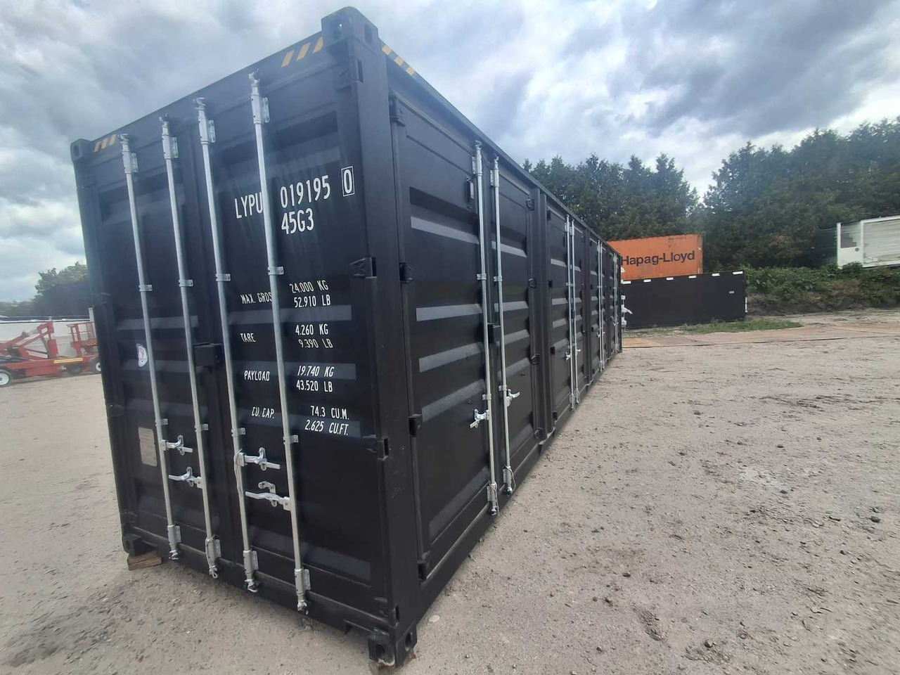 LYPU 40 ft High Cube Zwart - Lodny kontajner: obrázok 3 LYPU 40 ft High Cube Zwart - Lodny kontajner: obrázok 3