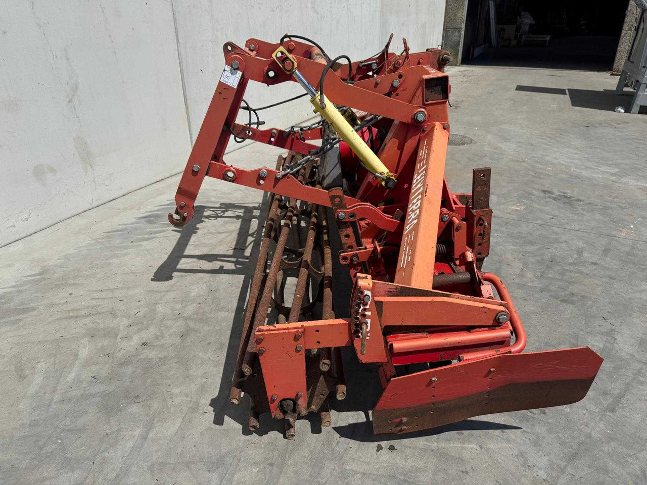 Lely 300-55 - Rotačné brány: obrázok 5 Lely 300-55 - Rotačné brány: obrázok 5