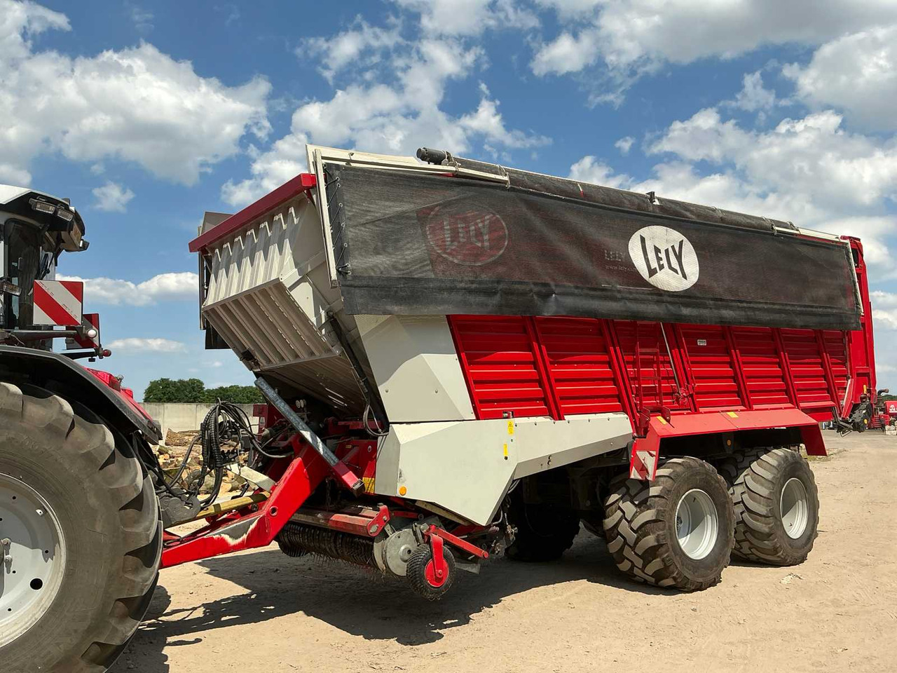 Lely Tigo XR75 - Zberací voz: obrázok 1 Lely Tigo XR75 - Zberací voz: obrázok 1