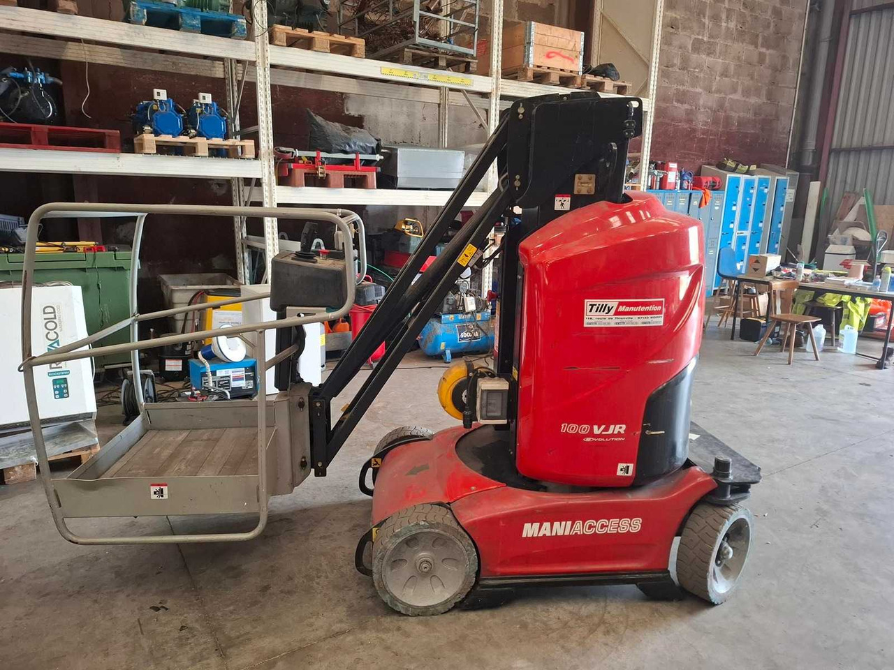 MANITOU 100 VJR - Pracovná plošina: obrázok 1 MANITOU 100 VJR - Pracovná plošina: obrázok 1