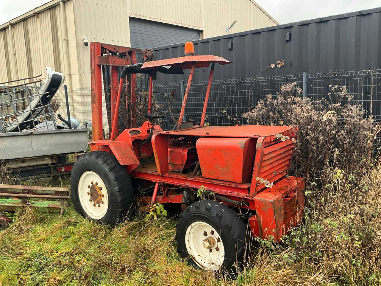 MANITOU FORKLIFT - Vysokozdvižný vozík: obrázok 2 MANITOU FORKLIFT - Vysokozdvižný vozík: obrázok 2