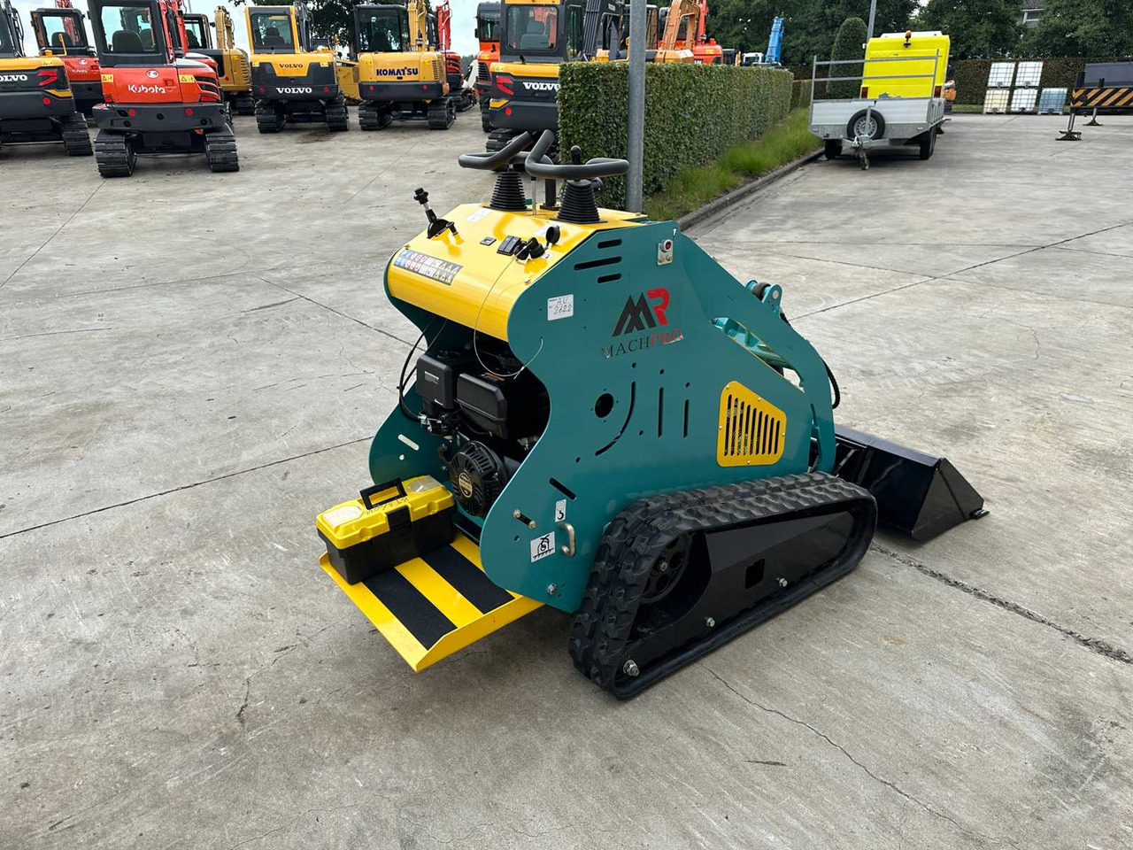 Machpro MP-S300 - Šmykom riadený nakladač: obrázok 4 Machpro MP-S300 - Šmykom riadený nakladač: obrázok 4