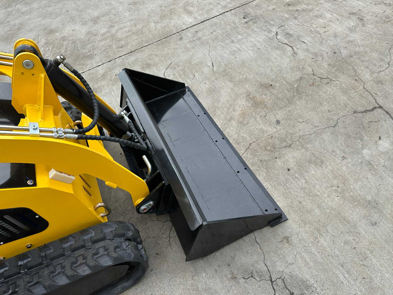 Šmykom riadený nakladač Machpro MP-S300: obrázok 10 Šmykom riadený nakladač Machpro MP-S300: obrázok 10