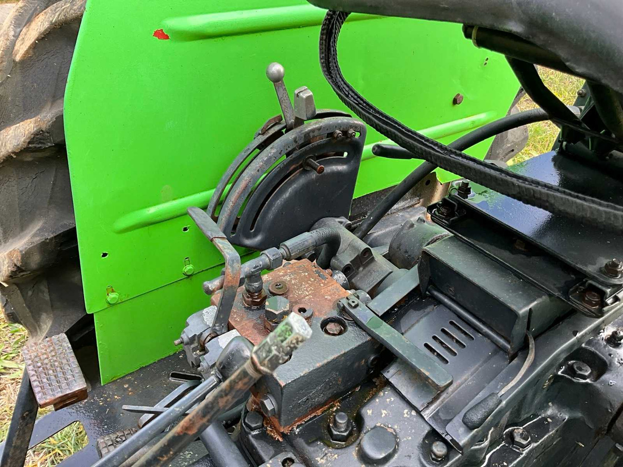 Traktor Massey Ferguson 155: obrázok 9