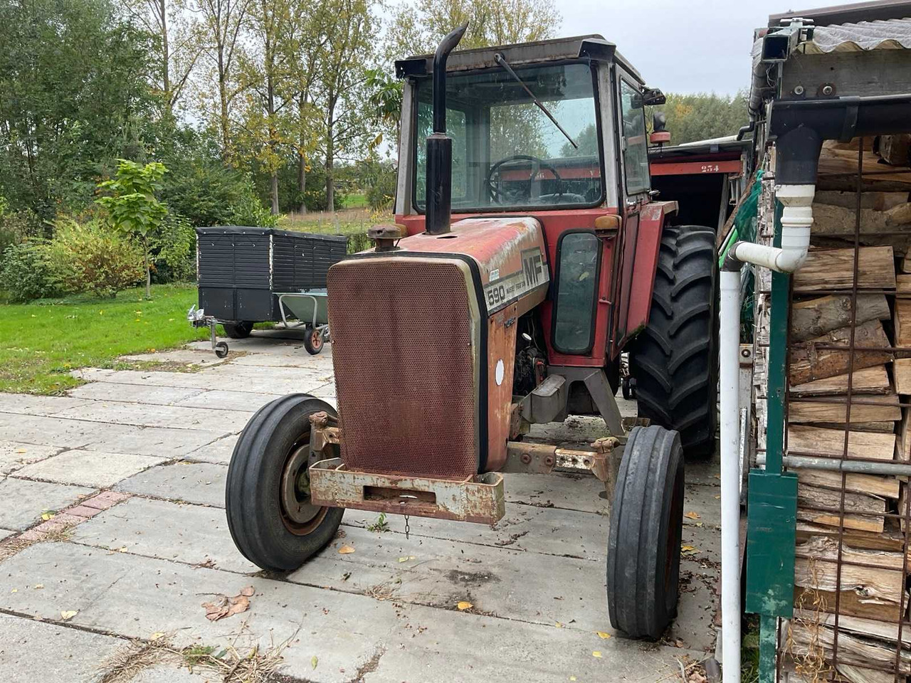 Massey Ferguson MF-590 - Traktor: obrázok 1 Massey Ferguson MF-590 - Traktor: obrázok 1