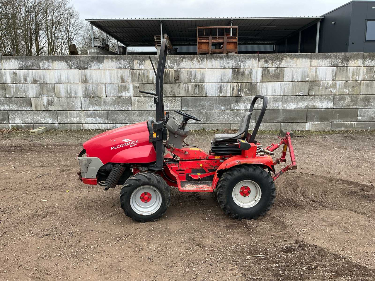 McCormick G30r - Kompaktný traktor: obrázok 2 McCormick G30r - Kompaktný traktor: obrázok 2