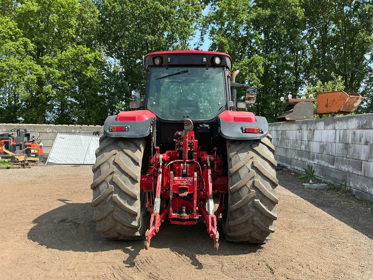 McCormick XTX215 - Traktor: obrázok 4 McCormick XTX215 - Traktor: obrázok 4