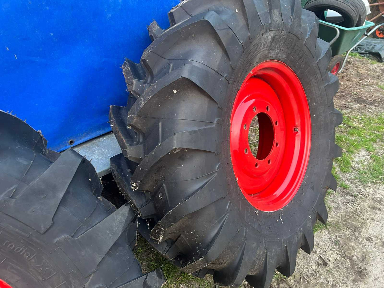 Michelin Agribib - Pneumatiky a disky pre Traktor: obrázok 5 Michelin Agribib - Pneumatiky a disky pre Traktor: obrázok 5