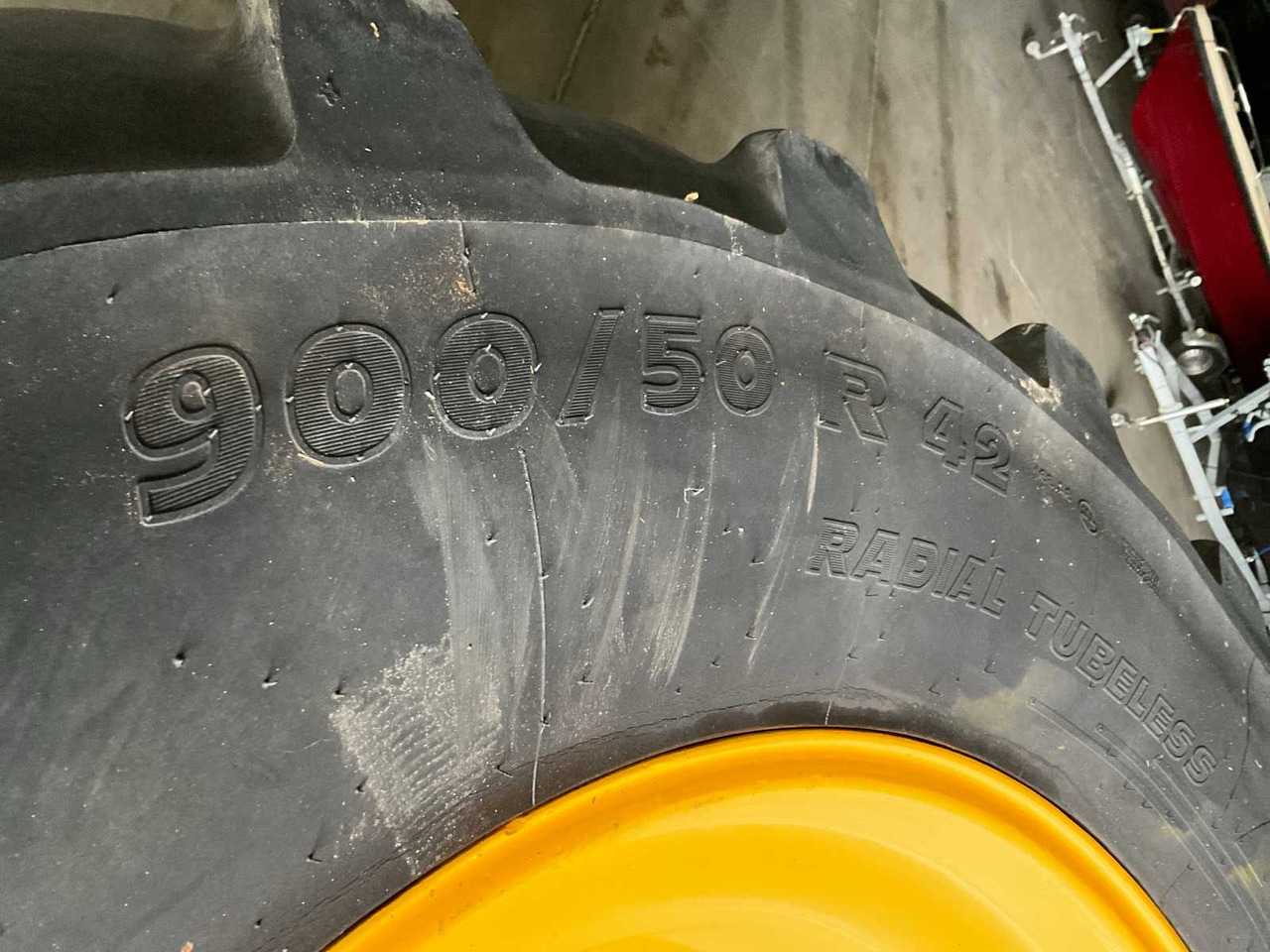 Michelin MachXbib - Pneumatiky a disky pre Traktor: obrázok 4 Michelin MachXbib - Pneumatiky a disky pre Traktor: obrázok 4