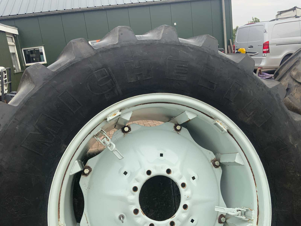 Michelin XM108 - Pneumatiky a disky pre Traktor: obrázok 5 Michelin XM108 - Pneumatiky a disky pre Traktor: obrázok 5