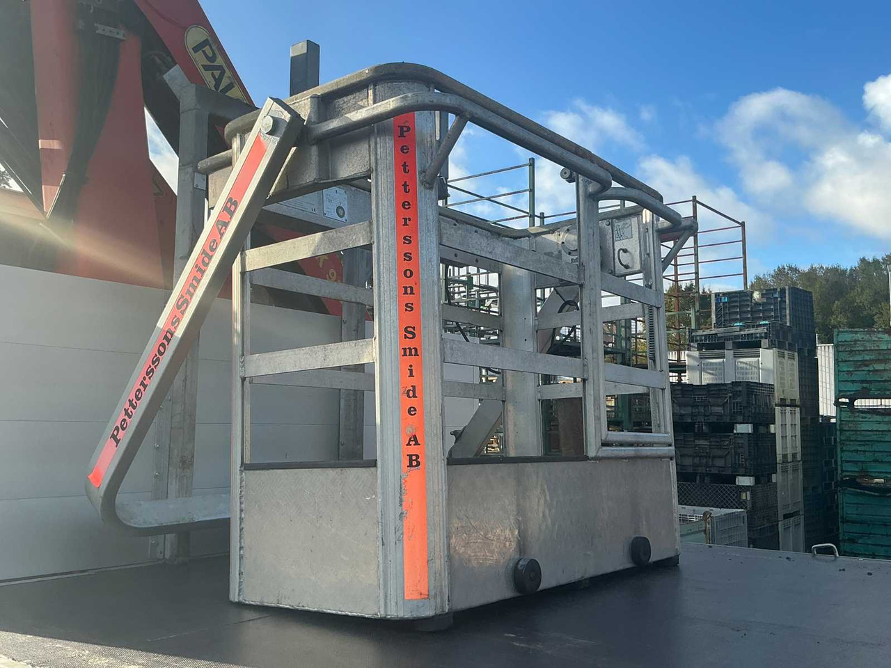 2002 MERCEDES-BENZ UNIMOG U2150L WITH PALFINGER PK 9501 CRANE AND AERIAL PLATFORM - Nákladné auto: obrázok 5 2002 MERCEDES-BENZ UNIMOG U2150L WITH PALFINGER PK 9501 CRANE AND AERIAL PLATFORM - Nákladné auto: obrázok 5