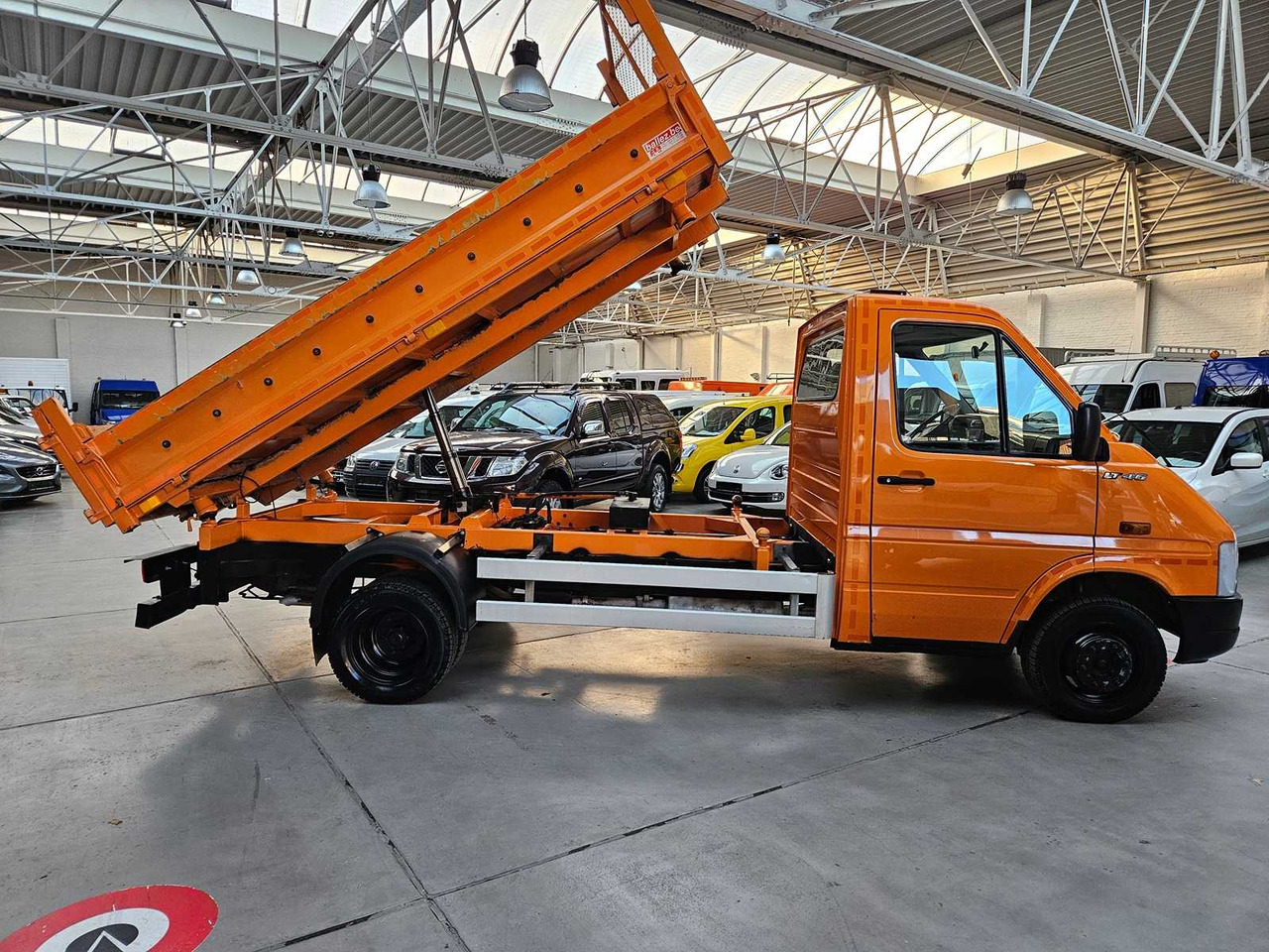 2002 VOLKSWAGEN LT46 3-SIDED TIPPER - Nákladné auto: obrázok 1 2002 VOLKSWAGEN LT46 3-SIDED TIPPER - Nákladné auto: obrázok 1