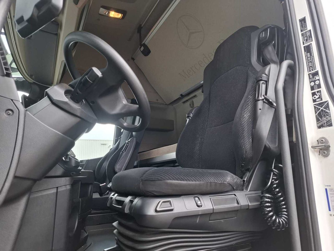 2022 MERCEDES-BENZ ACTROS 1945 4X2 GIGASPACE TRUCK - Nákladné auto: obrázok 5 2022 MERCEDES-BENZ ACTROS 1945 4X2 GIGASPACE TRUCK - Nákladné auto: obrázok 5
