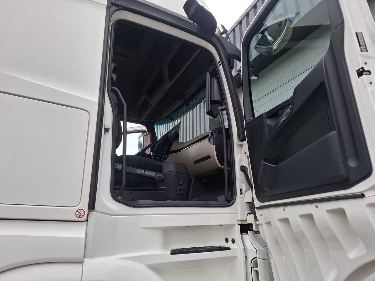 Nákladné auto 2022 MERCEDES-BENZ ACTROS 2545 6X2 GIGASPACE TRUCK: obrázok 35