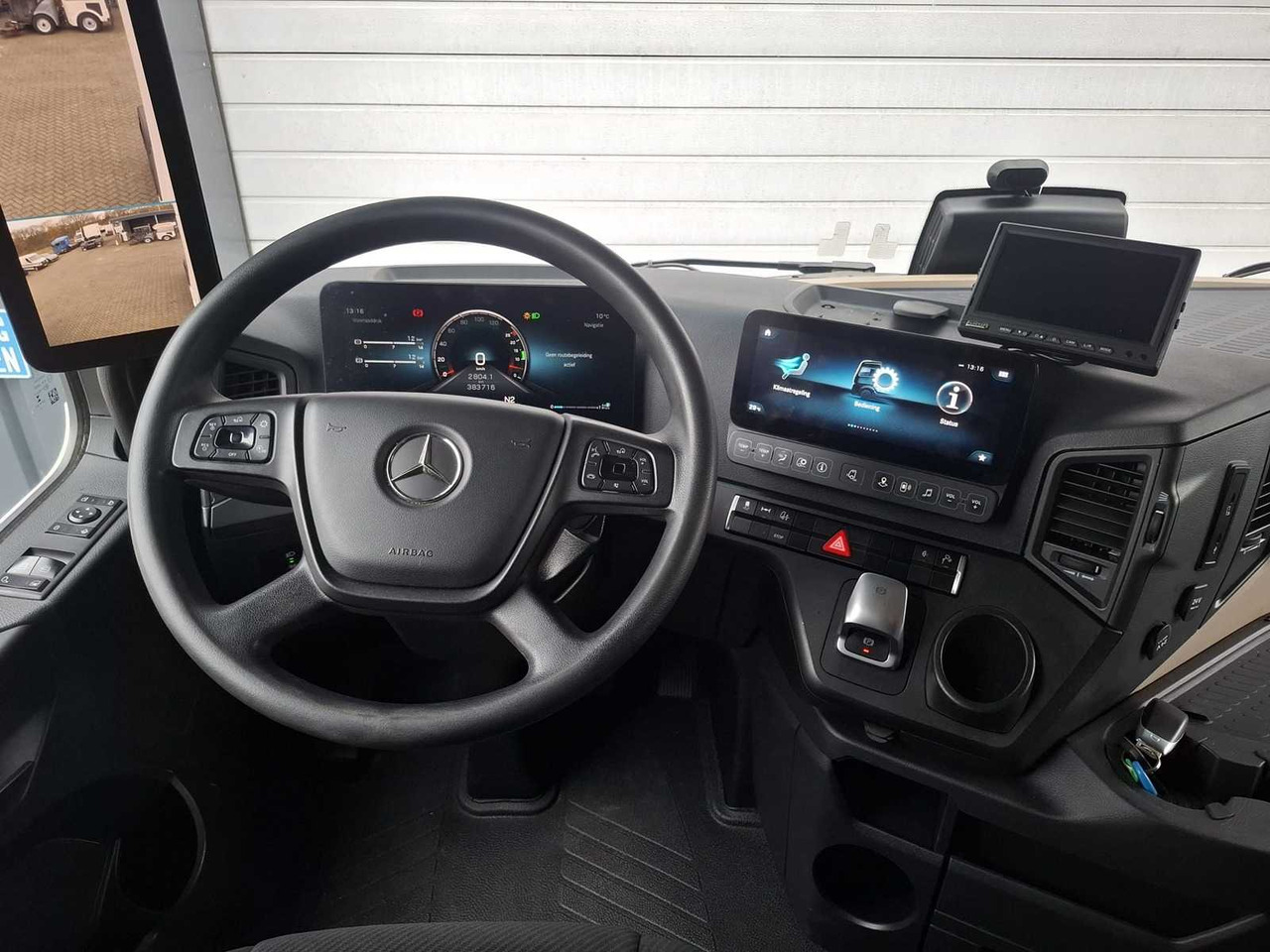 Nákladné auto 2022 MERCEDES-BENZ ACTROS 2545 6X2 GIGASPACE TRUCK: obrázok 12