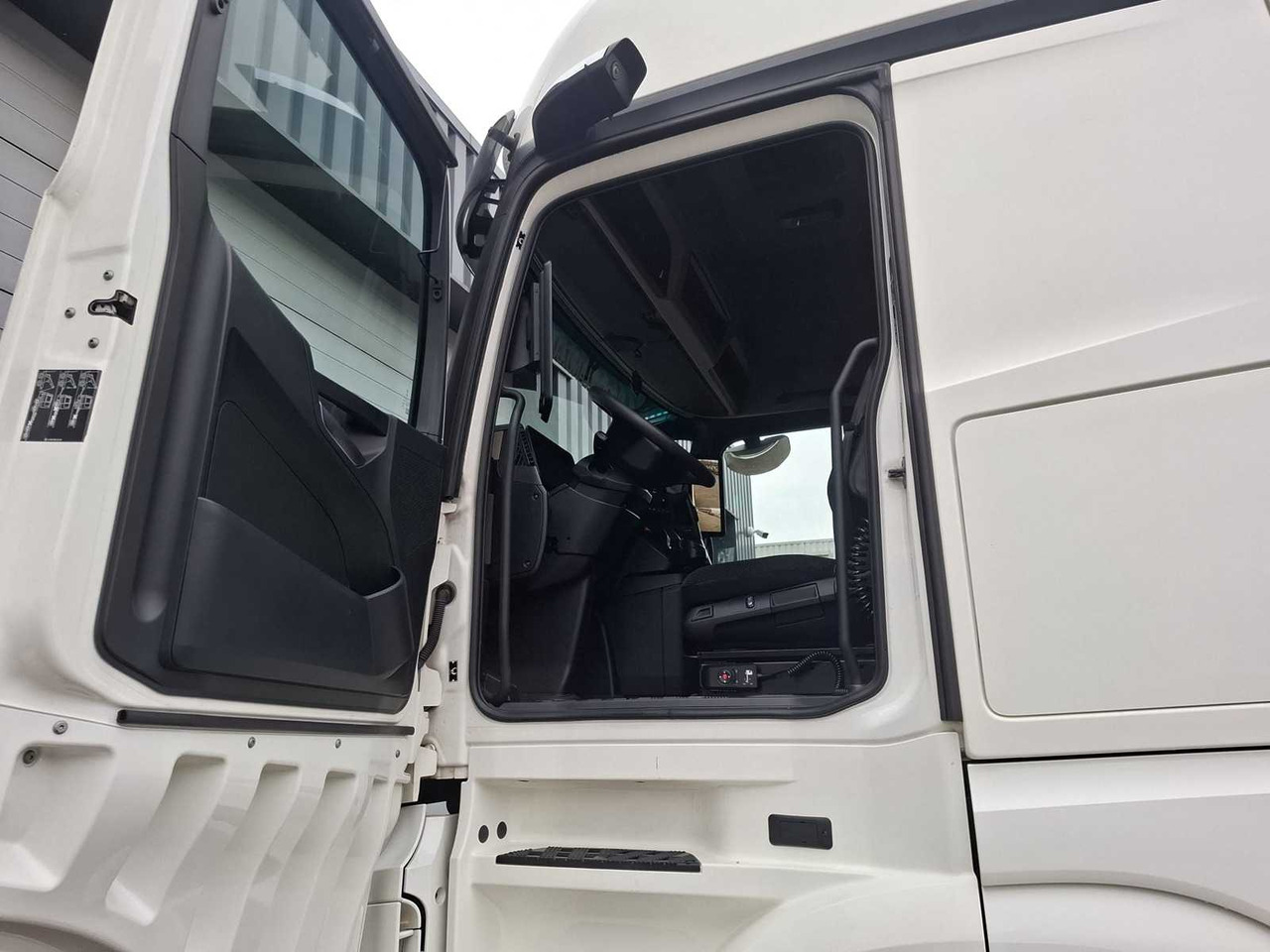 Nákladné auto 2022 MERCEDES-BENZ ACTROS 2545 6X2 GIGASPACE TRUCK: obrázok 7