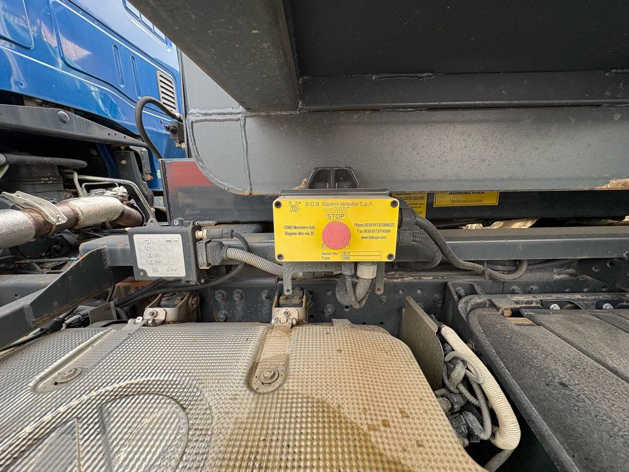 Nákladné auto IVECO CARGO HOOKLIFT FROM 2015 – INCL. 3 CONTAINERS: obrázok 12 Nákladné auto IVECO CARGO HOOKLIFT FROM 2015 – INCL. 3 CONTAINERS: obrázok 12