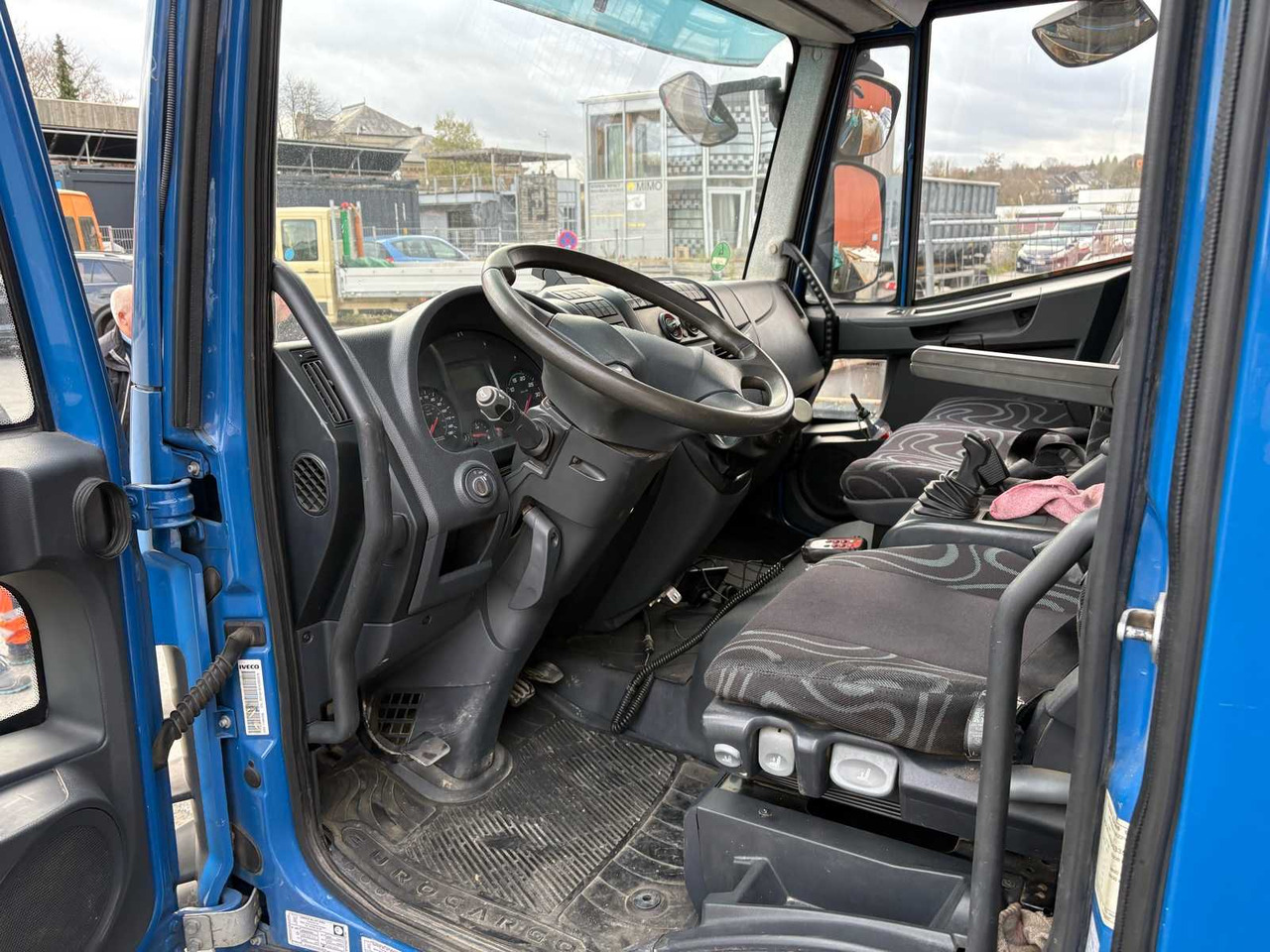 Nákladné auto IVECO CARGO HOOKLIFT FROM 2015 – INCL. 3 CONTAINERS: obrázok 14 Nákladné auto IVECO CARGO HOOKLIFT FROM 2015 – INCL. 3 CONTAINERS: obrázok 14