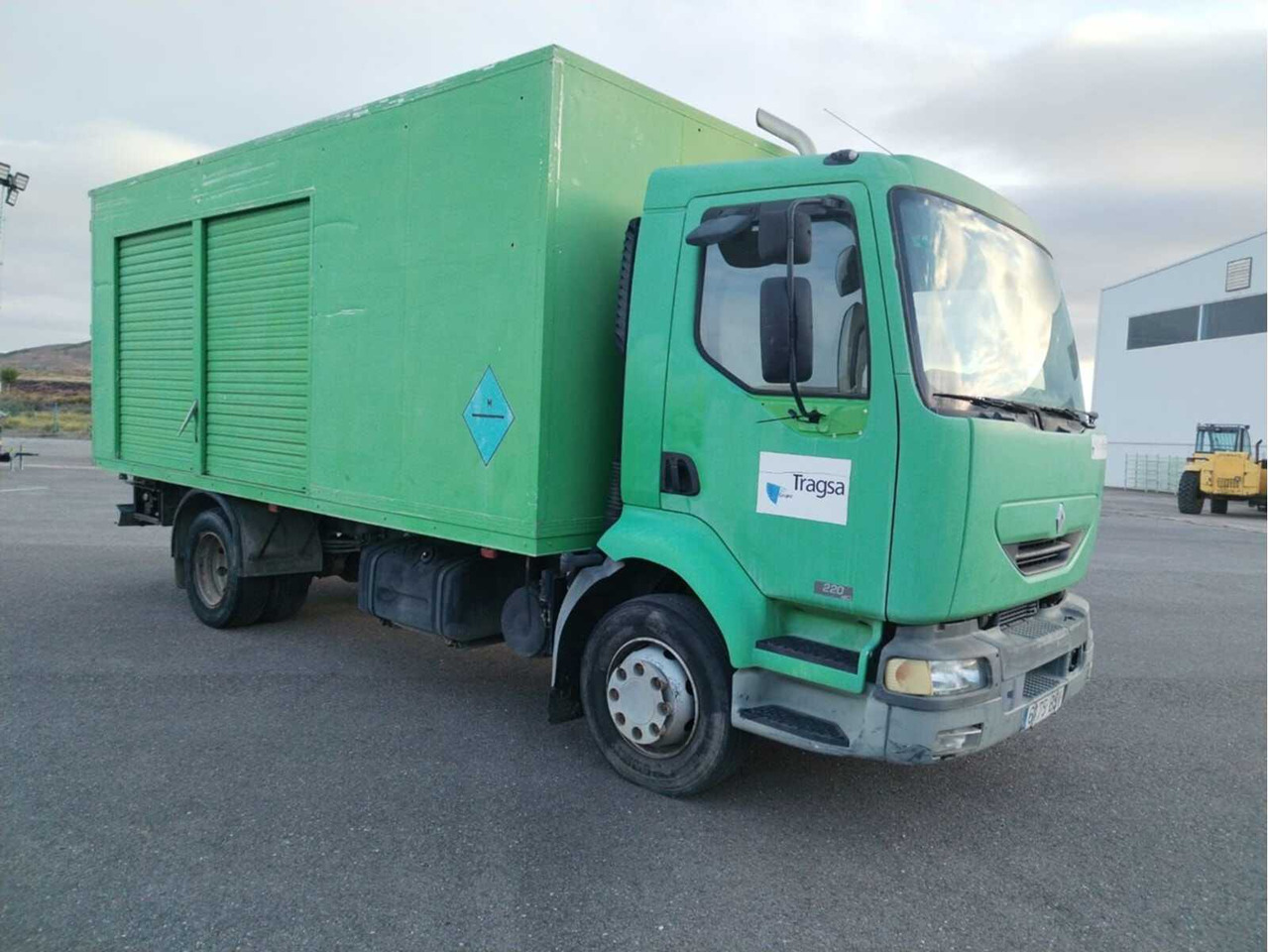 RENAULT M220.14C MAINTANCE TRUCK - 2002 - Nákladné auto: obrázok 2 RENAULT M220.14C MAINTANCE TRUCK - 2002 - Nákladné auto: obrázok 2