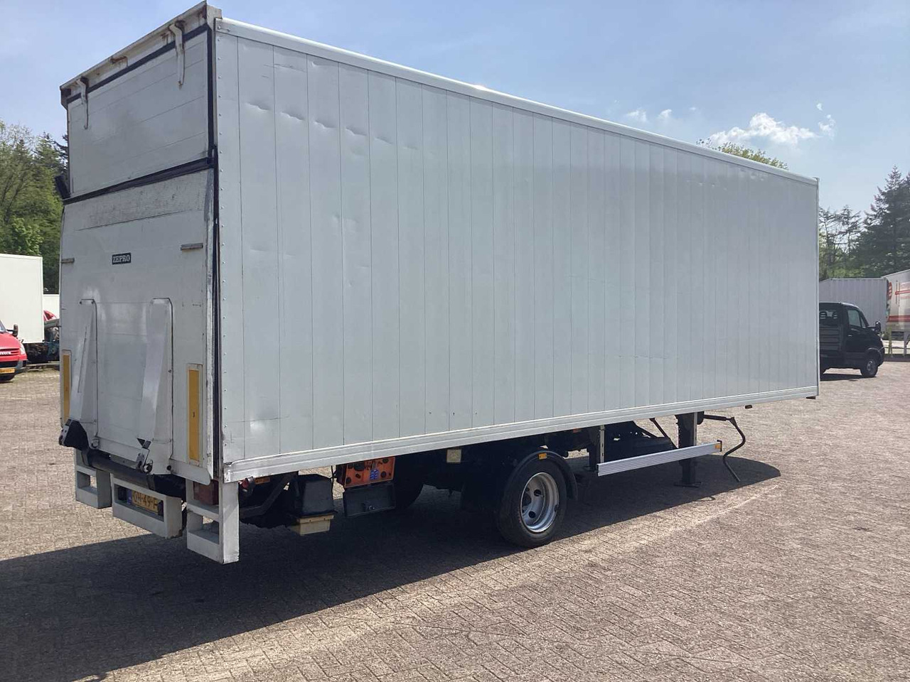 2003 TRACON UDEN STEERING AXLE SEMI-TRAILER - Náves: obrázok 1 2003 TRACON UDEN STEERING AXLE SEMI-TRAILER - Náves: obrázok 1