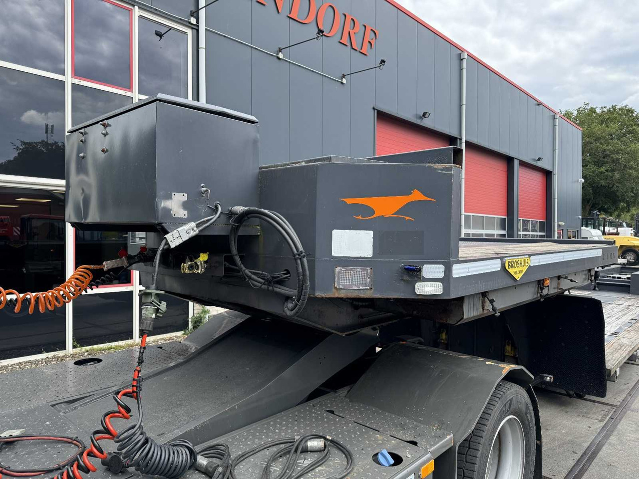 BROSHUIS EXTENDIBLE TRAILER - 2ABD-38 - SEMI-TRAILER - Náves: obrázok 5 BROSHUIS EXTENDIBLE TRAILER - 2ABD-38 - SEMI-TRAILER - Náves: obrázok 5