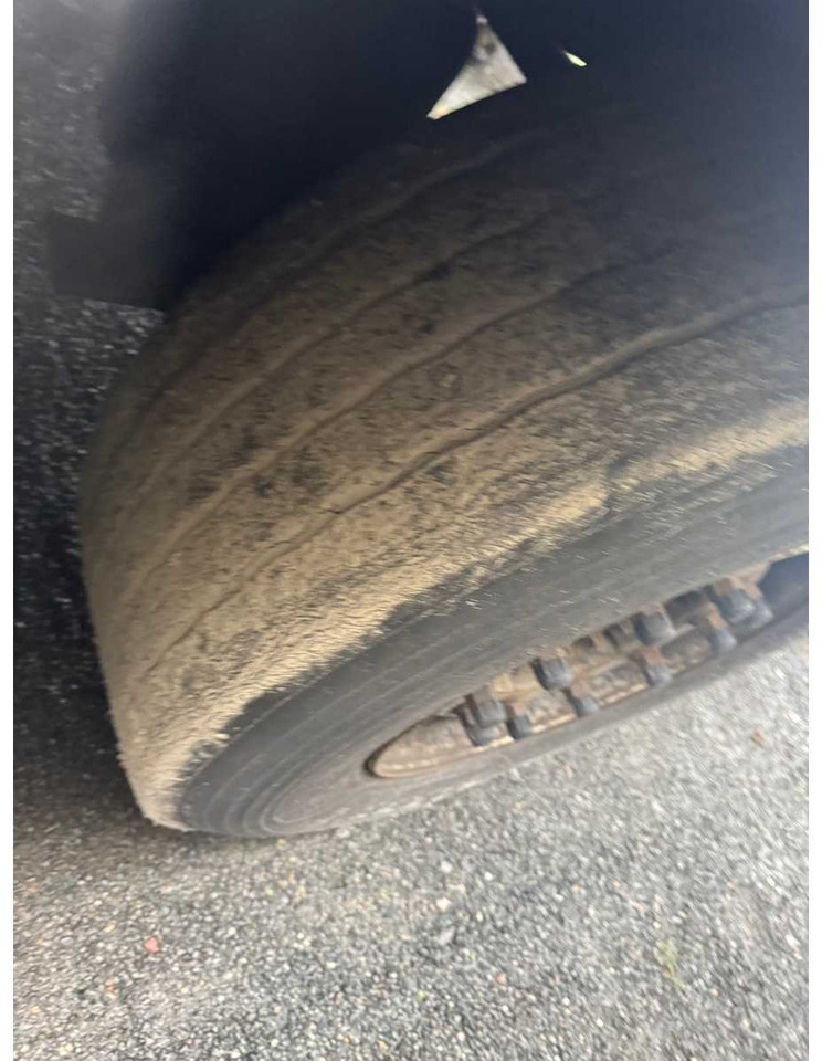 SCHMITZ CARGOBULL SKO 24 - SEMI-TRAILER - Náves: obrázok 4 SCHMITZ CARGOBULL SKO 24 - SEMI-TRAILER - Náves: obrázok 4