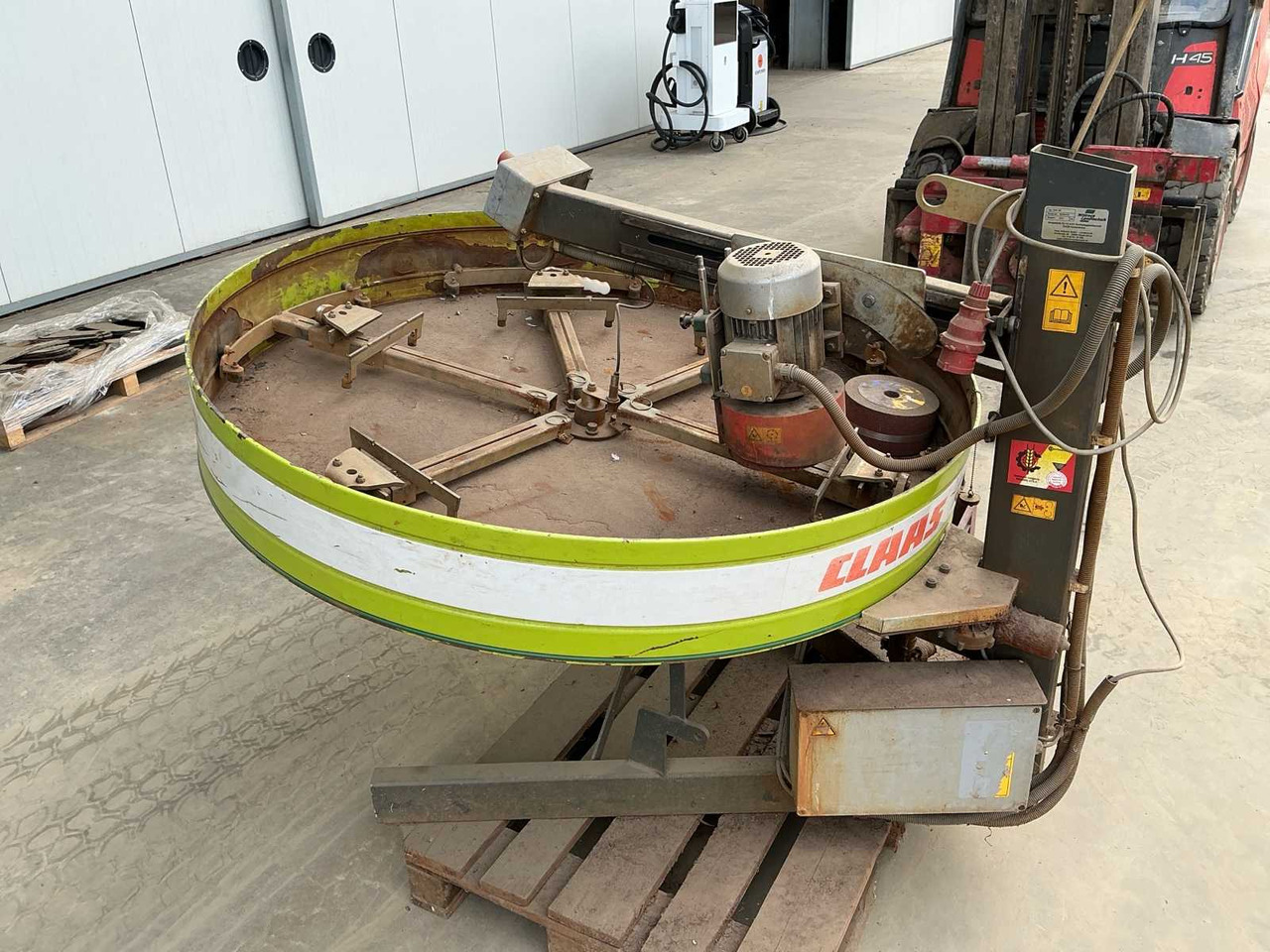 Claas Messenslijpmachine Claas Aqua Non Stop ANS 150 - Poľnohospodárske stroje: obrázok 3 Claas Messenslijpmachine Claas Aqua Non Stop ANS 150 - Poľnohospodárske stroje: obrázok 3