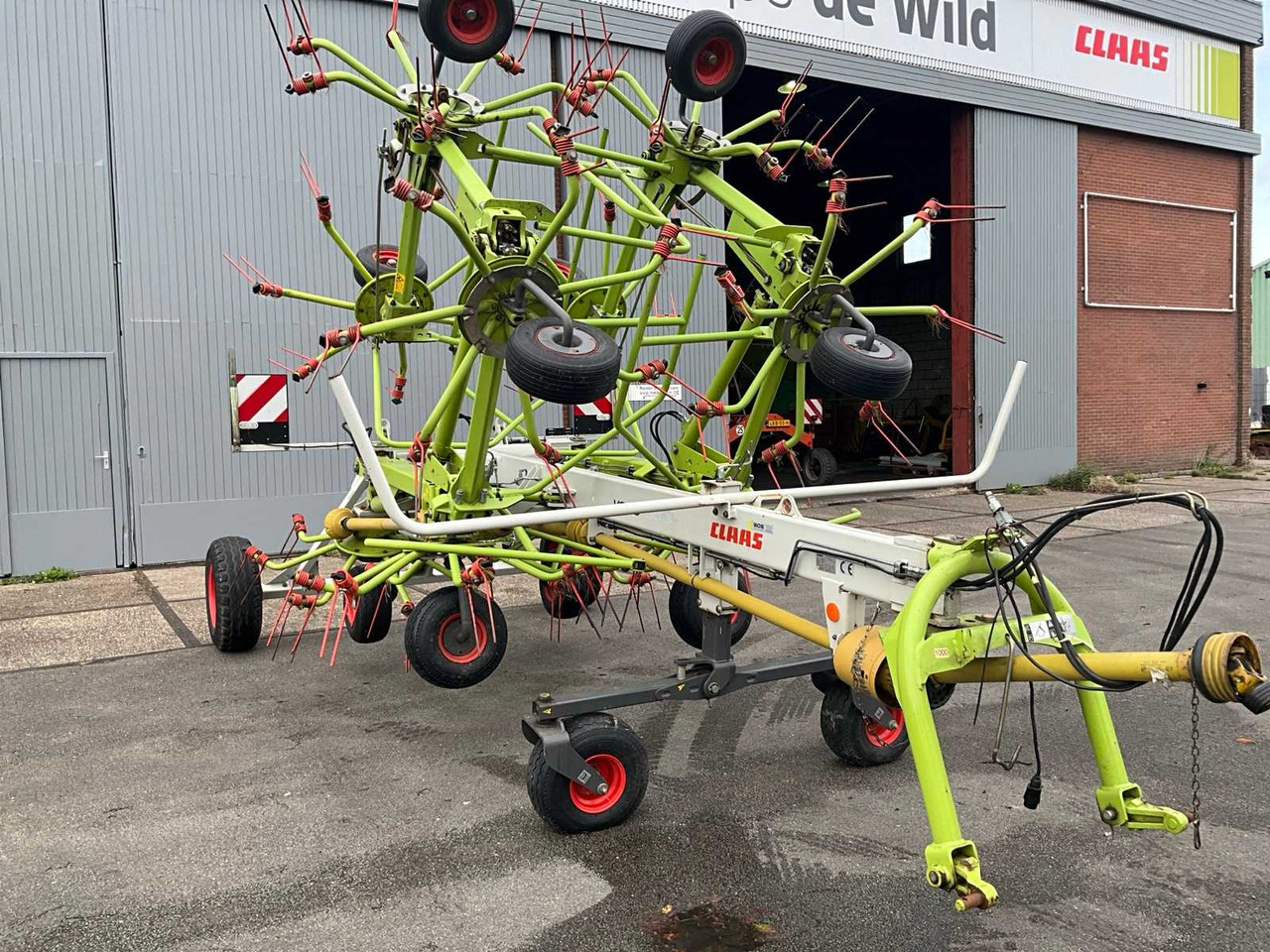 Claas Volto 1300T - Poľnohospodárske stroje: obrázok 3 Claas Volto 1300T - Poľnohospodárske stroje: obrázok 3