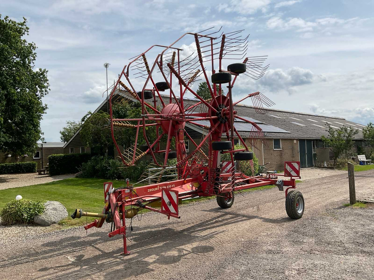 Ziegler Twin 850-VS - Poľnohospodárske stroje: obrázok 1 Ziegler Twin 850-VS - Poľnohospodárske stroje: obrázok 1