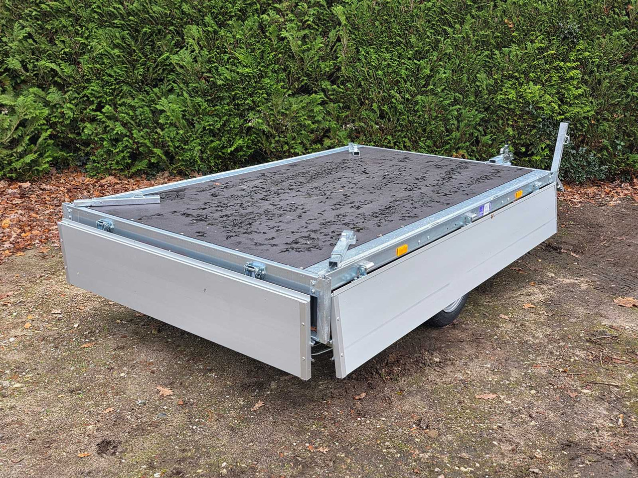 EDUARD - PLATFORM TRAILER - 230 X 145 - TRAILER - NEW - Príves: obrázok 5 EDUARD - PLATFORM TRAILER - 230 X 145 - TRAILER - NEW - Príves: obrázok 5