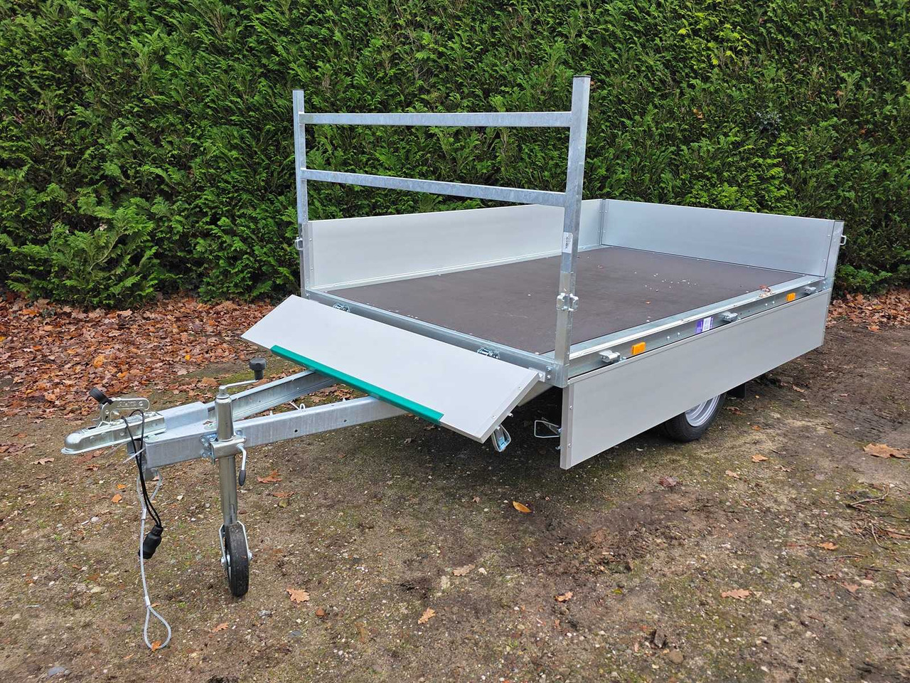 EDUARD - PLATFORM TRAILER - 230 X 145 - TRAILER - NEW - Príves: obrázok 2 EDUARD - PLATFORM TRAILER - 230 X 145 - TRAILER - NEW - Príves: obrázok 2