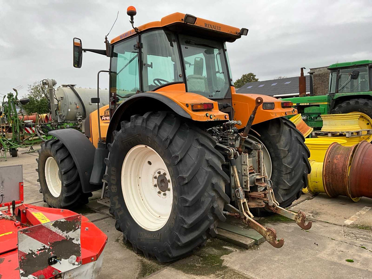 Renault Ares 816RZ - Traktor: obrázok 2 Renault Ares 816RZ - Traktor: obrázok 2