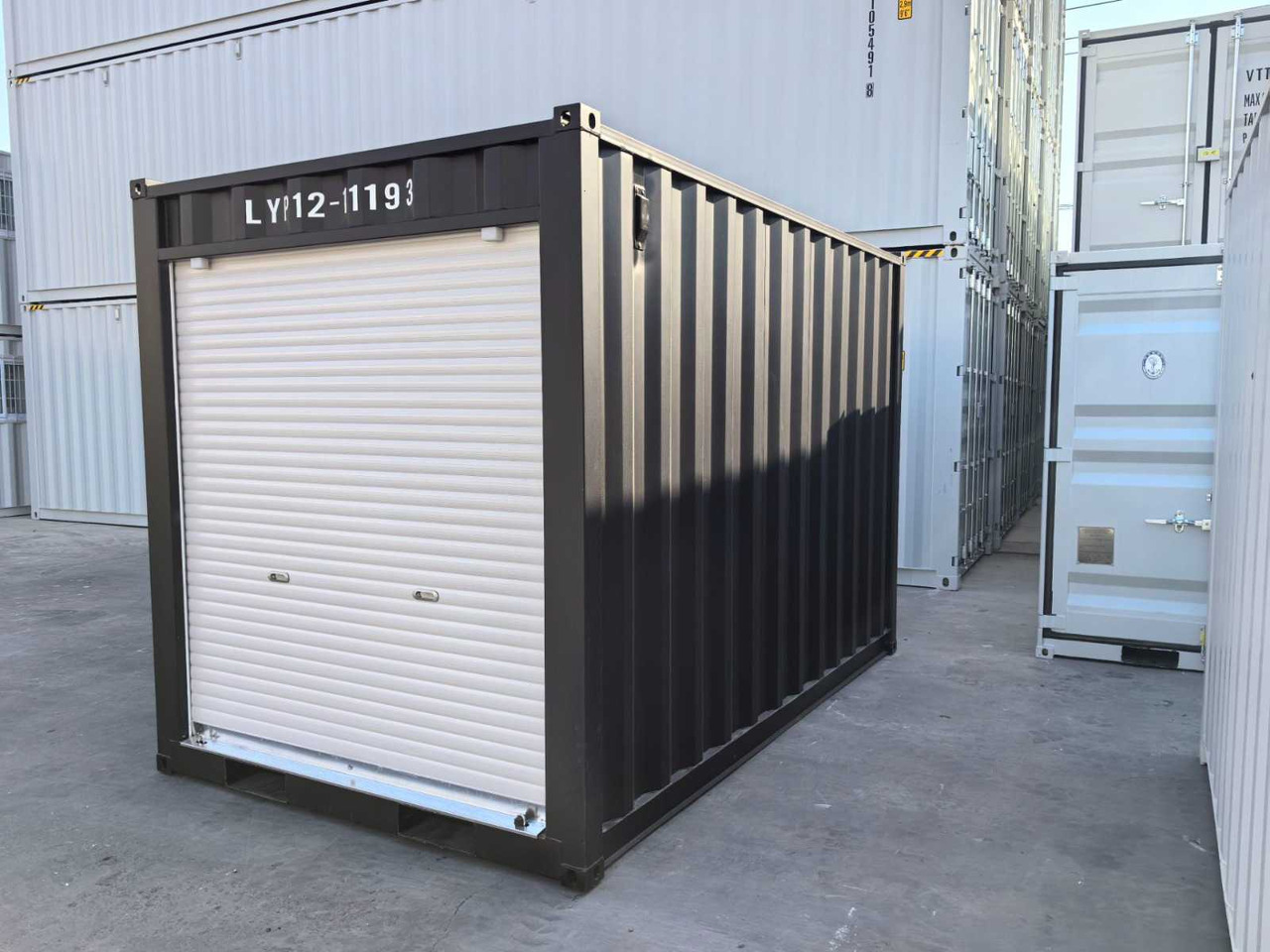 Rhino-Cross-Containers 12ft - Lodny kontajner: obrázok 3 Rhino-Cross-Containers 12ft - Lodny kontajner: obrázok 3