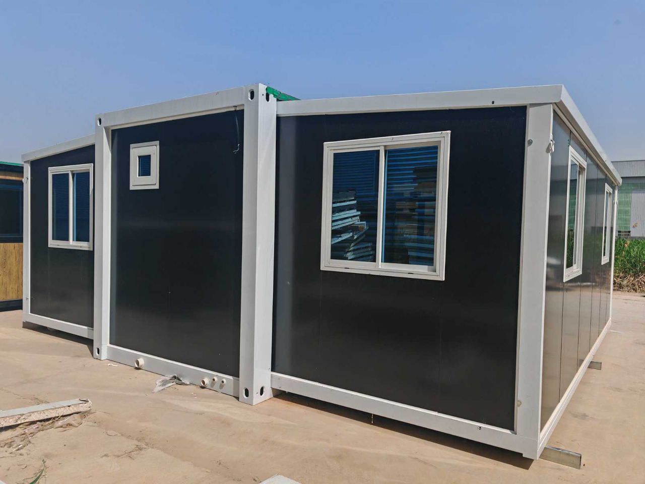 Rhino Houses 36,5 m2 - Obytný kontajner: obrázok 5 Rhino Houses 36,5 m2 - Obytný kontajner: obrázok 5