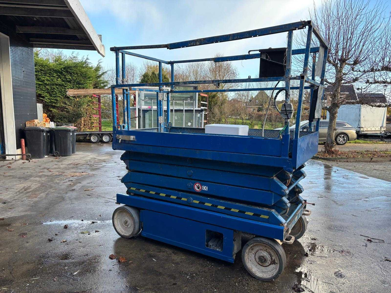 SKYJACK - 2015 - AERIAL PLATFORM - Pracovná plošina: obrázok 2 SKYJACK - 2015 - AERIAL PLATFORM - Pracovná plošina: obrázok 2