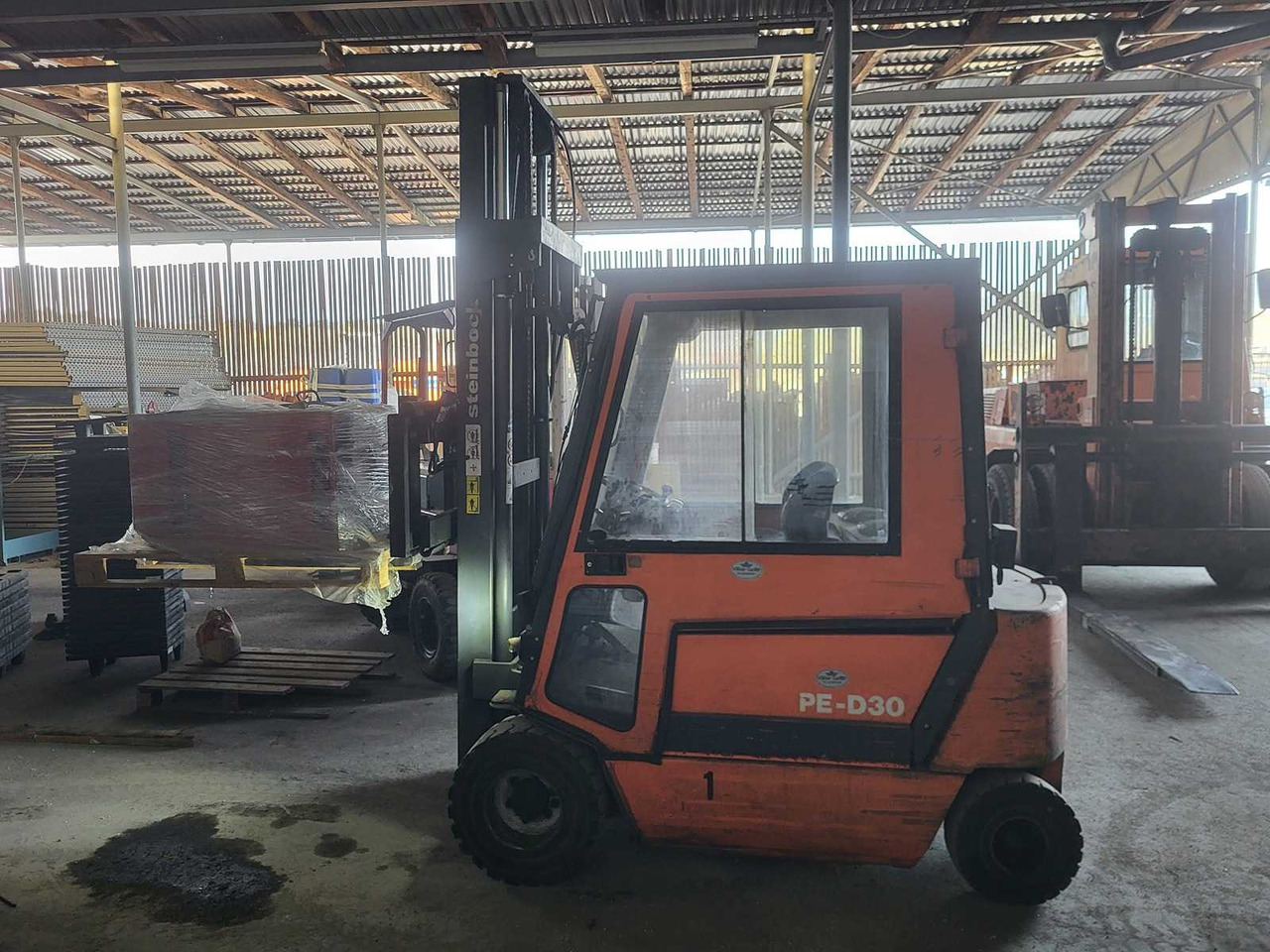 STEINBOCK BOSS - PE-D 30-70 - FORKLIFT TRUCKS - 2000 - Vysokozdvižný vozík: obrázok 5 STEINBOCK BOSS - PE-D 30-70 - FORKLIFT TRUCKS - 2000 - Vysokozdvižný vozík: obrázok 5