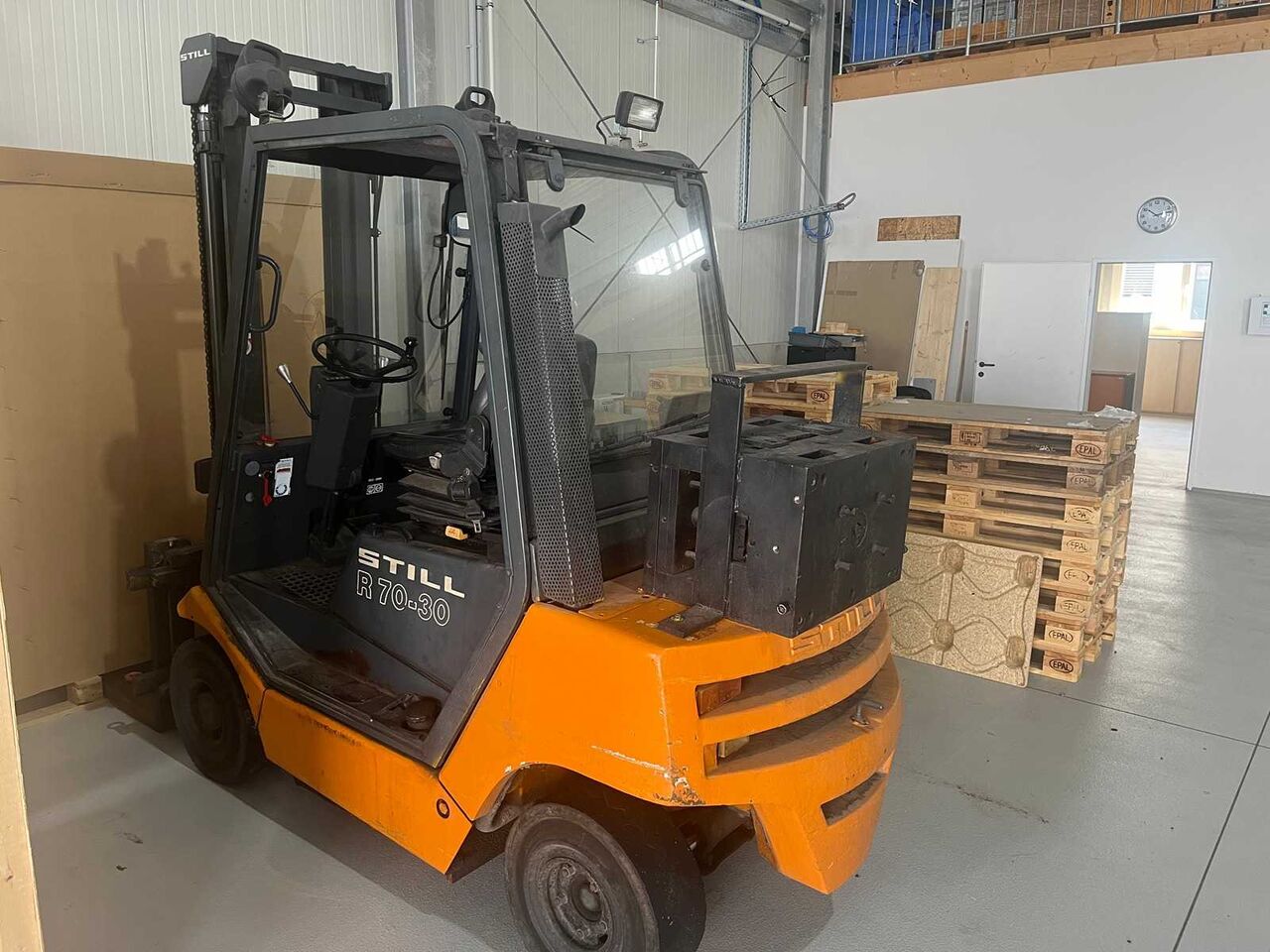 STILL - R70-30 - FORKLIFT - Vysokozdvižný vozík: obrázok 1 STILL - R70-30 - FORKLIFT - Vysokozdvižný vozík: obrázok 1